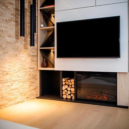 Apartments Casa Dekic ロヴィニ エクステリア 写真