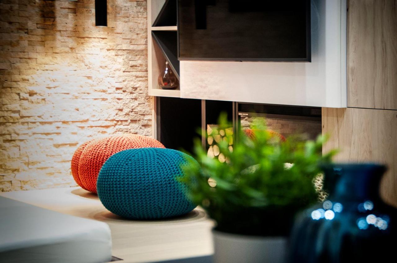 Apartments Casa Dekic ロヴィニ エクステリア 写真