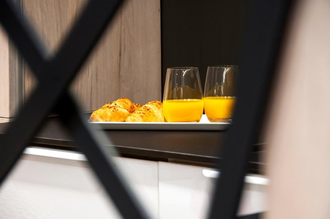 Apartments Casa Dekic ロヴィニ エクステリア 写真