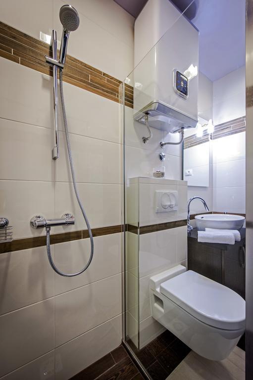 Apartments Casa Dekic ロヴィニ エクステリア 写真