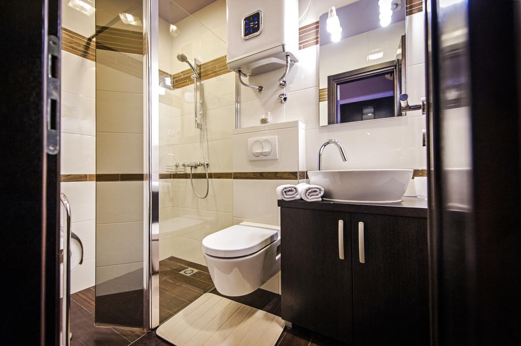 Apartments Casa Dekic ロヴィニ エクステリア 写真